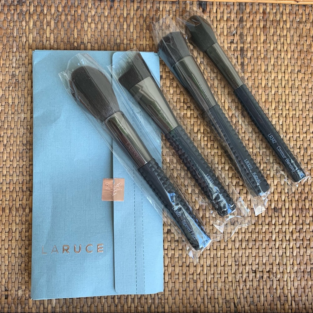 NEW! LARUCE Beauty Brush Set - Picture 2 of 4